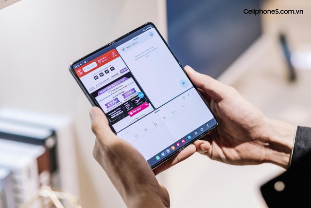 Gần 400 khách đặt Galaxy Z Fold4 & Flip4 tại CellphoneS khi vừa ra mắt - Ảnh 1.