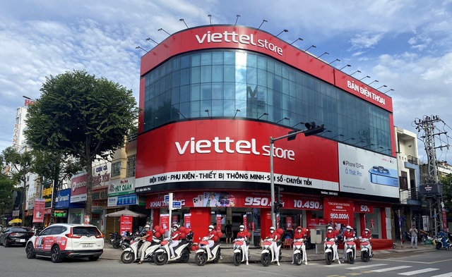 Viettel Store chính thức nhận đặt trước OPPO Reno8 Series giá chỉ từ 8.990.000đ - Ảnh 1.