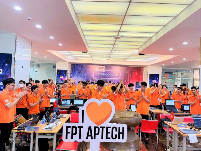 So tài ở đấu trường công nghệ quốc tế, sinh viên FPT Aptech nhận được gì? - Ảnh 1.