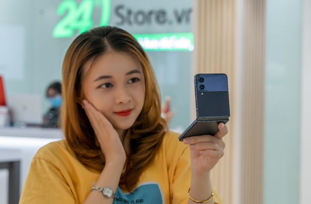 Giải mã cơn sốt Galaxy Z 2022 tại Việt Nam - Ảnh 2.