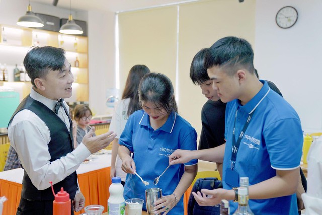 Vừa nhập học, tân sinh viên “cháy” hết mình trong Tuần lễ sinh viên quốc tế tại Melbourne Polytechnic Việt Nam - Ảnh 3.