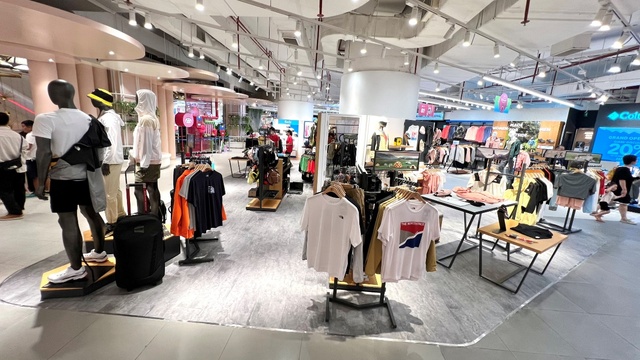 Khám phá không gian mới của The North Face tại Lotte Center Hà Nội - Ảnh 4.