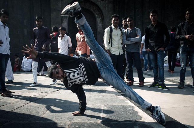 Street dance: Hành trình tìm điểm “chạm” và khẳng định cái tôi, thiết lập vị trí riêng trong đời sống giới trẻ - Ảnh 3.