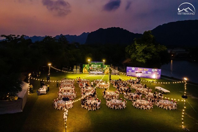 Trải nghiệm tổ chức sự kiện và nghỉ dưỡng tại Emeralda Resort Ninh Bình - Ảnh 3.