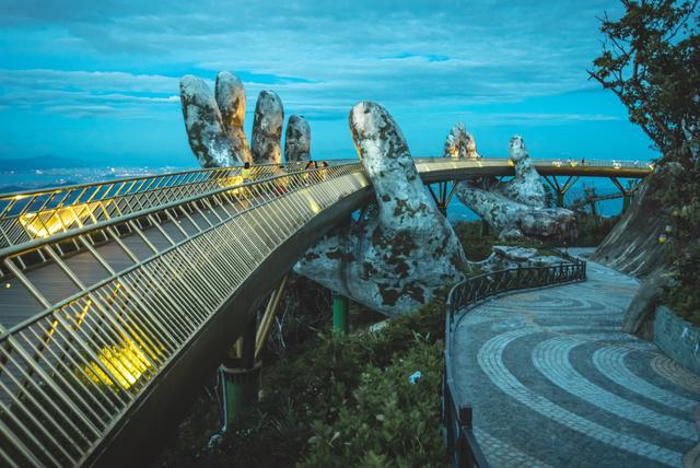 Việt Nam - H&agrave;nh tr&igrave;nh vươn tầm điểm đến vạn người m&ecirc; - Ảnh 2.