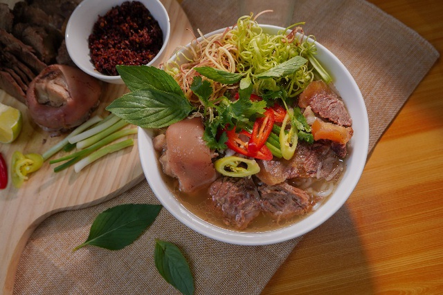 Việt Nam - H&agrave;nh tr&igrave;nh vươn tầm điểm đến vạn người m&ecirc; - Ảnh 4.