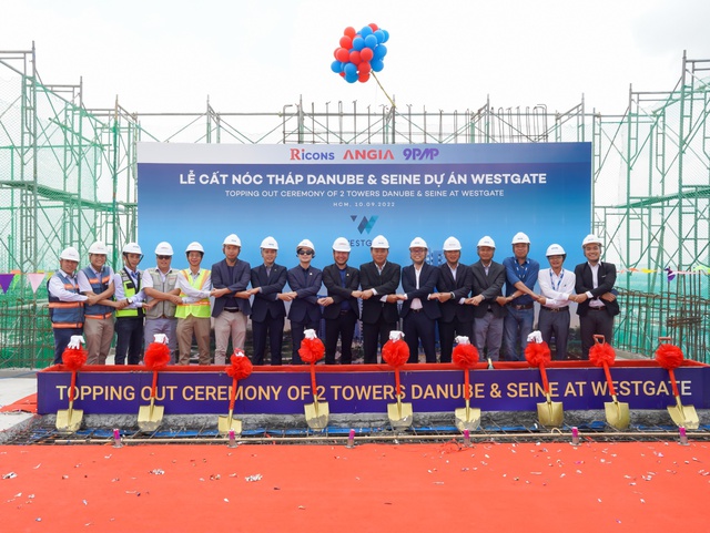 An Gia chính thức cất nóc 2 tháp đầu tiên dự án Westgate - Ảnh 1.