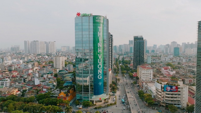 VPBank xếp hạng 11 trong Top 50 thương hiệu giá trị nhất Việt Nam 2022 - Ảnh 2.