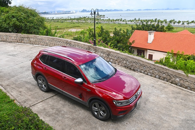 Volkswagen ưu đãi lớn cho Tiguan, Polo và giảm 15% phụ tùng - Ảnh 1.