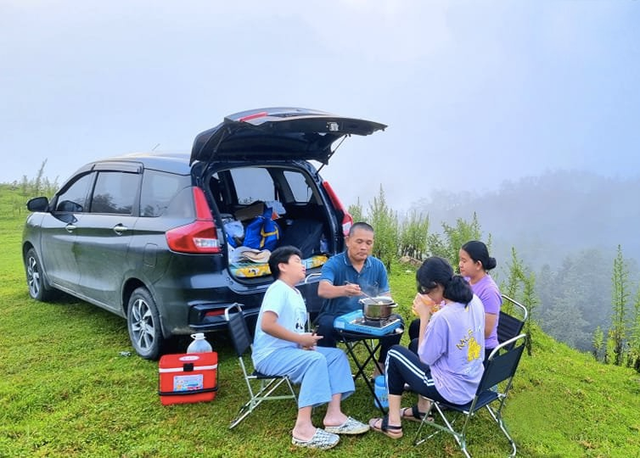 Suzuki Ertiga - Người bạn gắn kết gia đình qua mọi hành trình - Ảnh 2. Suzuki Ertiga - Người bạn gắn kết gia đình qua mọi hành trình - Ảnh 2.