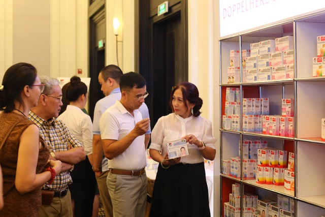Thị trường thực phẩm chức năng tăng trưởng mạnh mẽ - Ảnh 2. Thị trường thực phẩm chức năng tăng trưởng mạnh mẽ - Ảnh 2.