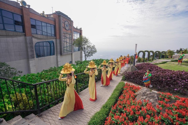 Nhiều trải nghiệm đ&oacute;n năm mới tưng bừng ghi nhận tại c&aacute;c Sun World tr&ecirc;n cả nước - Ảnh 6.