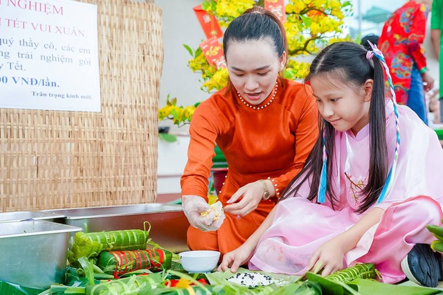 Đón Tết Quý Mão siêu vui với lễ hội mùa xuân tại Royal School - Ảnh 5.