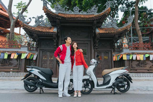 Gợi &yacute; phối đồ diện Tết cho cặp đ&ocirc;i đẹp hết nấc - Ảnh 1.