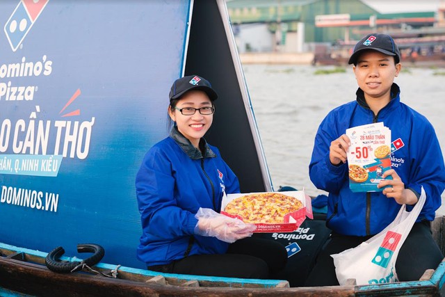 “Ship” pizza ra tận Chợ Nổi Cái Răng và cái kết - Ảnh 2.