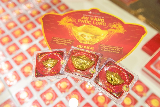 Nhiều sản phẩm vàng DOJI hút khách tại Lễ hội Vàng - Gold Festival 2023 - Ảnh 1.