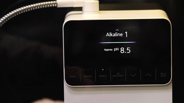 Con trai hiếu thảo kh&ocirc;ng ngại chi cả trăm triệu sắm đồ để người cha mắc bệnh Parkinson c&oacute; cuộc sống thoải m&aacute;i, tiện nghi - Ảnh 5.