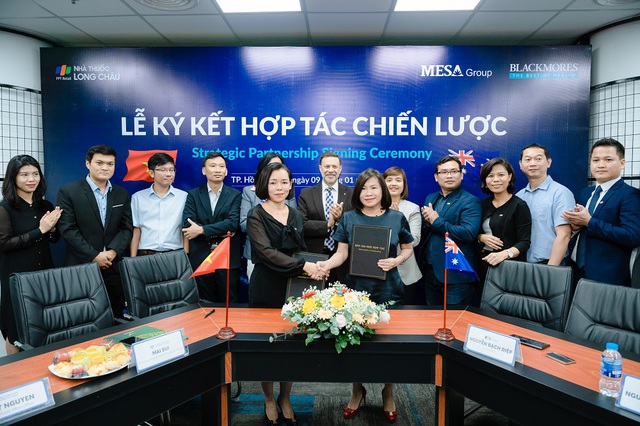 FPT Long Ch&acirc;u k&yacute; kết hợp t&aacute;c chiến lược c&ugrave;ng Blackmores cung cấp thực phẩm chăm s&oacute;c sức khỏe ch&iacute;nh h&atilde;ng từ Australia - Ảnh 2.