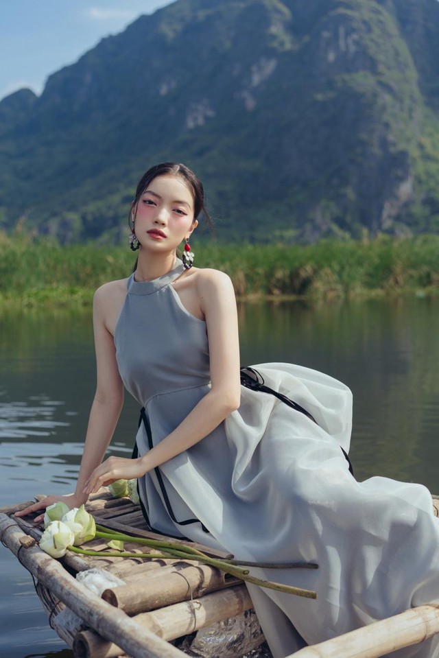 Nơi những trang phục được dệt nên bằng hoài niệm Á Đông - Ảnh 3. Nơi những trang phục được dệt nên bằng hoài niệm Á Đông - Ảnh 3.