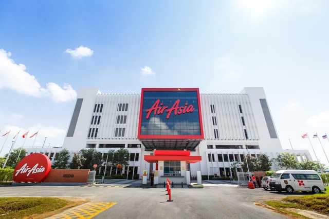 AirAsia “flex nhẹ” văn phòng triệu đô, dân tình trầm trồ “Xứng danh hãng hàng không giá rẻ tốt nhất thế giới” - Ảnh 1.