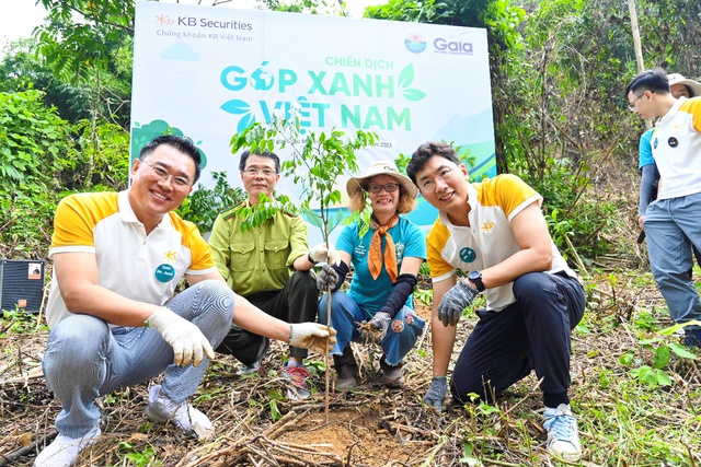 Hàng trăm người trẻ tham gia Góp Xanh Việt Nam trên mạng xã hội - Ảnh 2.