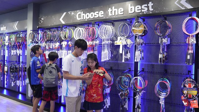 Hướng tới kh&aacute;ch h&agrave;ng, ShopVNB khai trương cửa h&agrave;ng đầu ti&ecirc;n theo m&ocirc; h&igrave;nh Premium - Ảnh 2.