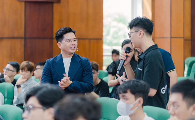 Bí quyết giúp tân sinh viên thấu hiểu bản thân, làm chủ tương lai - Ảnh 2.