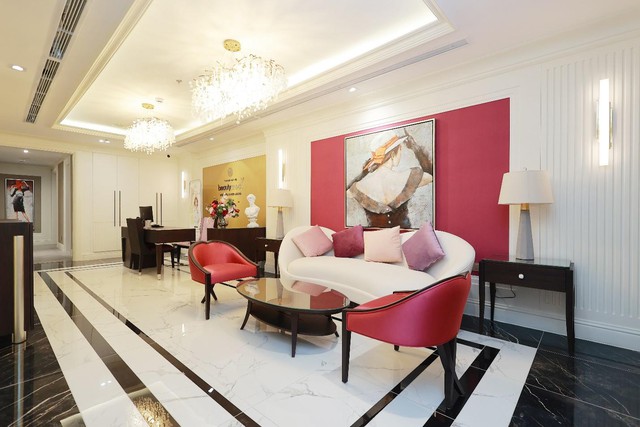 Dàn sao Việt bất ngờ với trụ sở mới sang trọng và đẳng cấp của Thanh Hằng Beauty Medi - Ảnh 4.