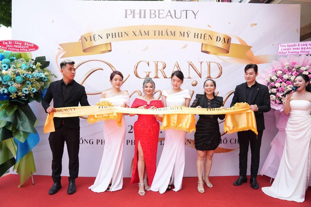 Tưng bừng khai trương Phi Beauty - Cơ sở phun xăm thẩm mỹ hiện đại hàng đầu TP.HCM - Ảnh 1.