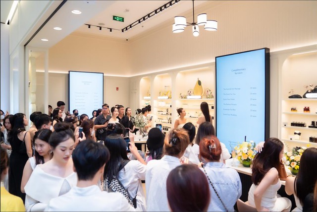 Lạc bước vào “khu vườn Anh Quốc” giữa lòng Thủ đô - Ảnh 6.