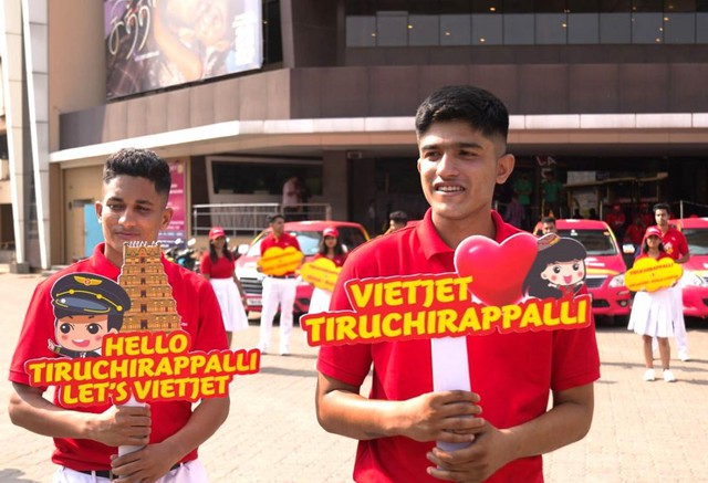 Vietjet gây ấn tượng khó phai cho người dân và du khách tại Tiruchirappalli, Ấn Độ - Ảnh 3.