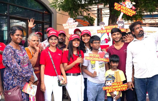 Vietjet gây ấn tượng khó phai cho người dân và du khách tại Tiruchirappalli, Ấn Độ - Ảnh 7.