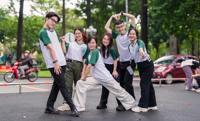 Dự &aacute;n về n&ocirc;ng nghiệp tuần ho&agrave;n gi&uacute;p sinh vi&ecirc;n UEF đạt giải  &Aacute; qu&acirc;n &ldquo;Sinh vi&ecirc;n thế hệ mới&rdquo; - Ảnh 2.