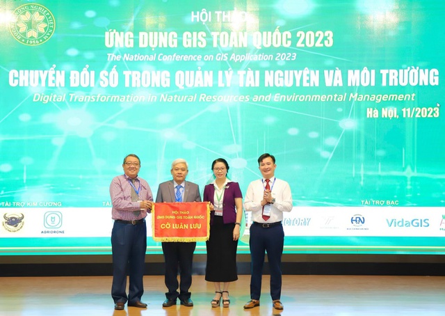 Hội thảo Ứng dụng Gis toàn quốc 2023: Điểm nhấn về chuyển đổi số - Ảnh 3.