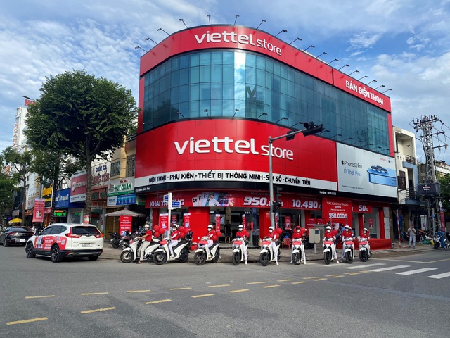 Viettel Store ưu đãi tới 12,5 triệu đồng trong 4 ngày tri ân Ngày Nhà giáo Việt Nam - Ảnh 2.