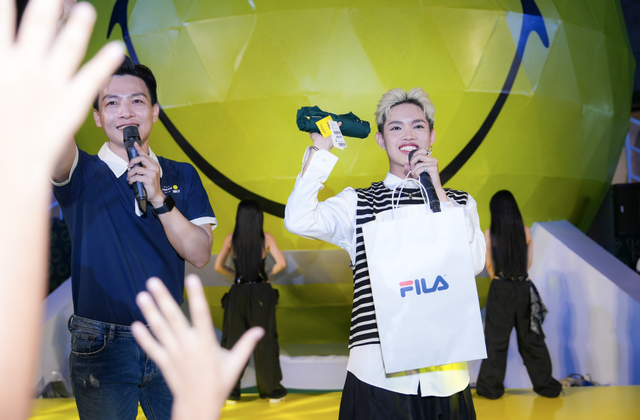 Tín đồ thời trang Fila cuồng nhiệt cùng Pháp Kiều trong đêm nhạc “Fila x Smiley” - Ảnh 2.