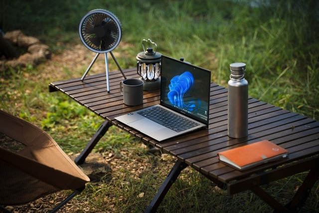 Đây là những chiếc laptop Lumina OLED xứng đáng nâng cấp cho mùa mua sắm cuối năm - Ảnh 2.