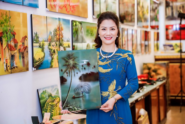 CEO Nguyễn Thị Minh Thu: Người truyền lửa cho cộng đồng với nghệ thuật sơn m&agrave;i - Ảnh 1.