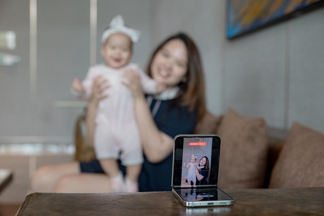 Cặp vợ ch&ocirc;̀ng trẻ quản l&yacute; &acirc;m nhạc - s&aacute;ng tạo n&ocirc;̣i dung b&ocirc;̃ng th&acirc;́y c&ocirc;ng vi&ecirc;̣c, cu&ocirc;̣c s&ocirc;́ng đ&ecirc;̀u &ldquo;tr&ocirc;i chảy&rdquo; nhờ m&oacute;n đồ n&agrave;y - Ảnh 6.