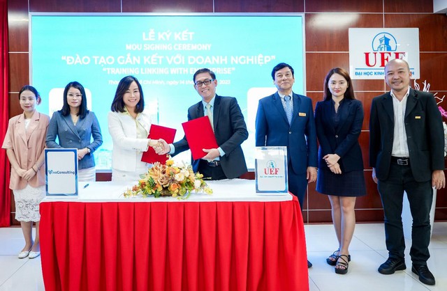 Trường đại học v&agrave; doanh nghiệp &ldquo;đặt b&uacute;t mở đường&rdquo; chắp c&aacute;nh giấc mơ thực tập Mỹ cho sinh vi&ecirc;n - Ảnh 2.