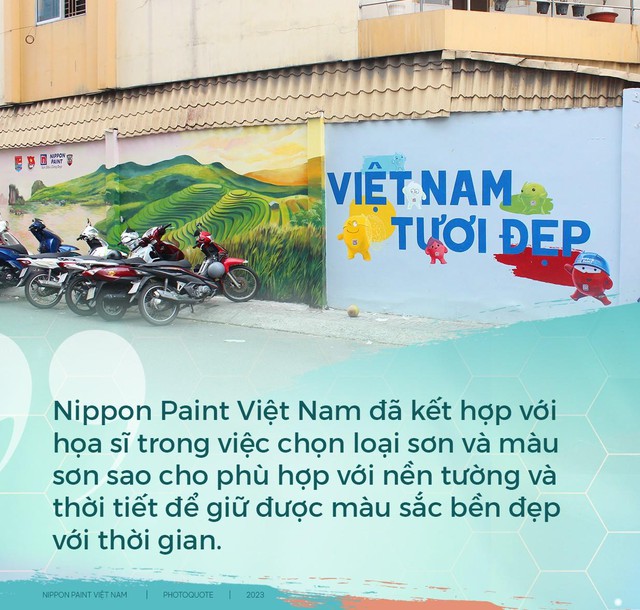 Tranh bích họa Việt Nam tươi đẹp mang diện mạo mới cho các bức tường tại TP. Hồ Chí Minh - Ảnh 4.