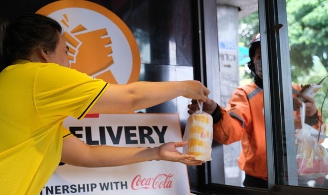 Bạn cùng tiến McDonald’s tung ưu đãi sốc, mừng sinh nhật ShopeeFood lên bảy - Ảnh 3.