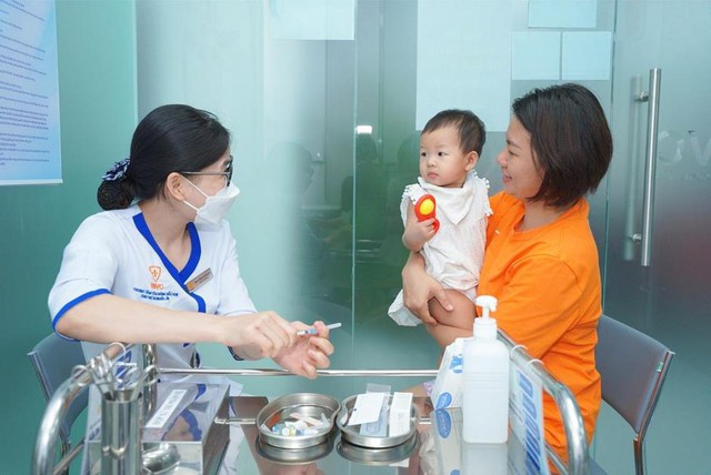 Có một nơi tại Việt Nam biến tiêm vắc xin thành trải nghiệm thật vui! - Ảnh 1.