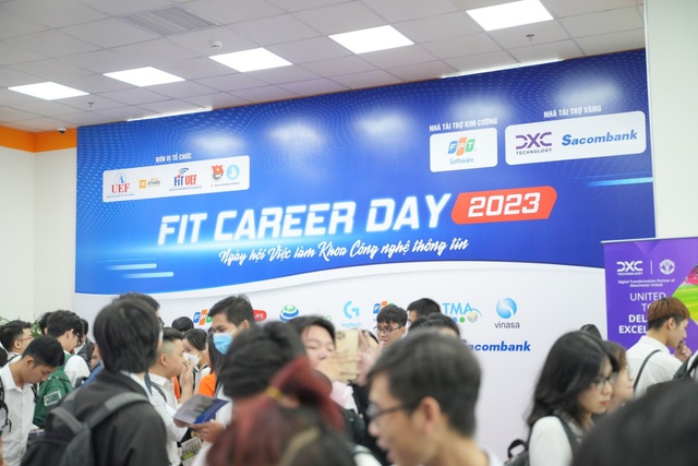 FIT Career Day 2023: Ngày hội việc làm quy mô lớn cho sinh viên công nghệ UEF - Ảnh 2.