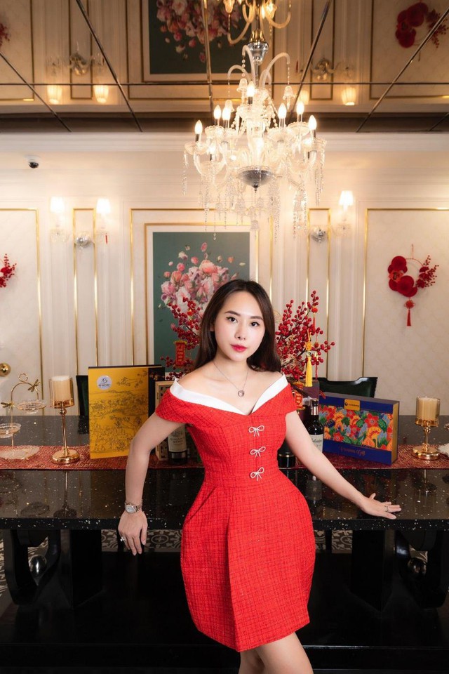 H&eacute; lộ nội thất đậm chất Ch&acirc;u &Acirc;u sang trọng trong biệt thự của Hoa hậu Nguyễn Cao Kim Anh - Ảnh 10.