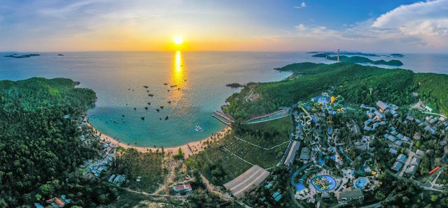 Valentine bùng nổ cảm xúc tại Sun World Phu Quoc, tại sao không? - Ảnh 1.