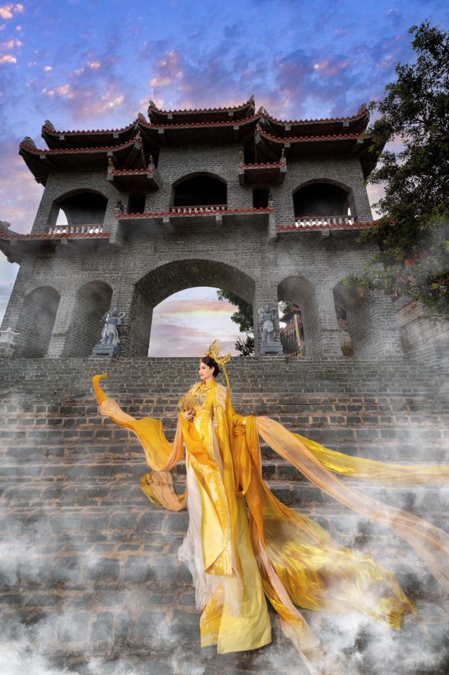 Hoa hậu Qu&yacute; b&agrave; Việt Nam B&iacute;ch Hạnh tung bộ ảnh mừng năm mới - Ảnh 5.