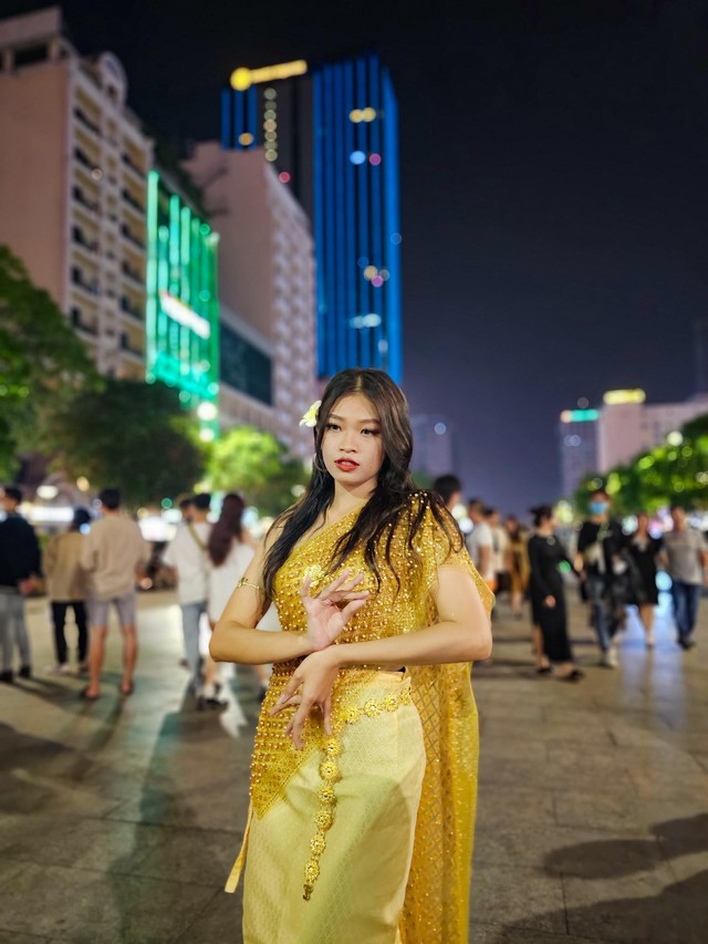 Ghi điểm tuyệt đối với nửa kia trong ngày Quốc tế Phụ nữ nhờ những món quà tinh tế này - Ảnh 7.