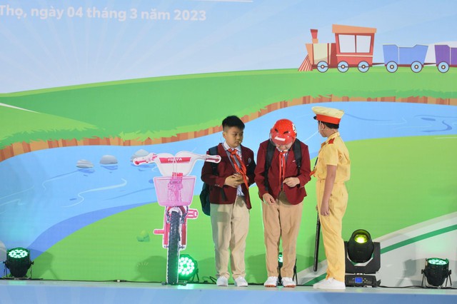 Toyota Việt Nam v&agrave; h&agrave;nh tr&igrave;nh n&acirc;ng cao nhận thức an to&agrave;n giao th&ocirc;ng - Ảnh 3.