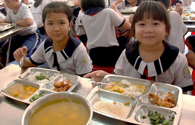 Lần thứ 19 li&ecirc;n tiếp Ajinomoto trao học bổng cho học sinh hiếu học Đồng Nai - Ảnh 3.